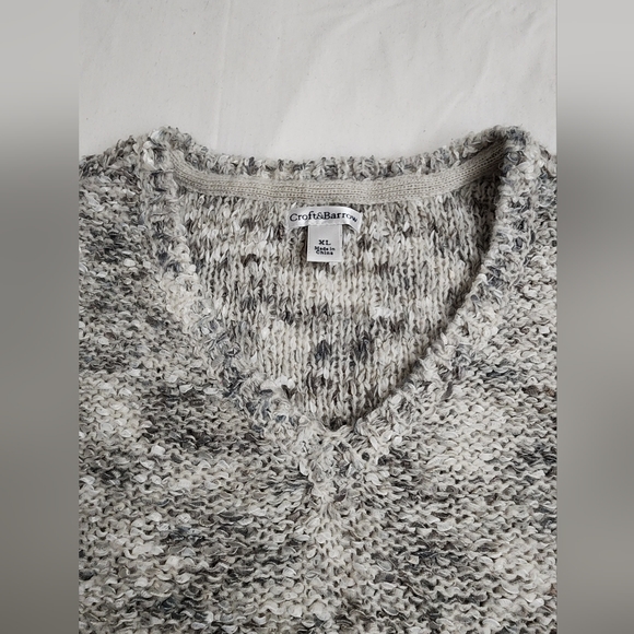 Croft & Barrow V Neck Marled Sweater Women's XL White Black - Picture 3 of 11